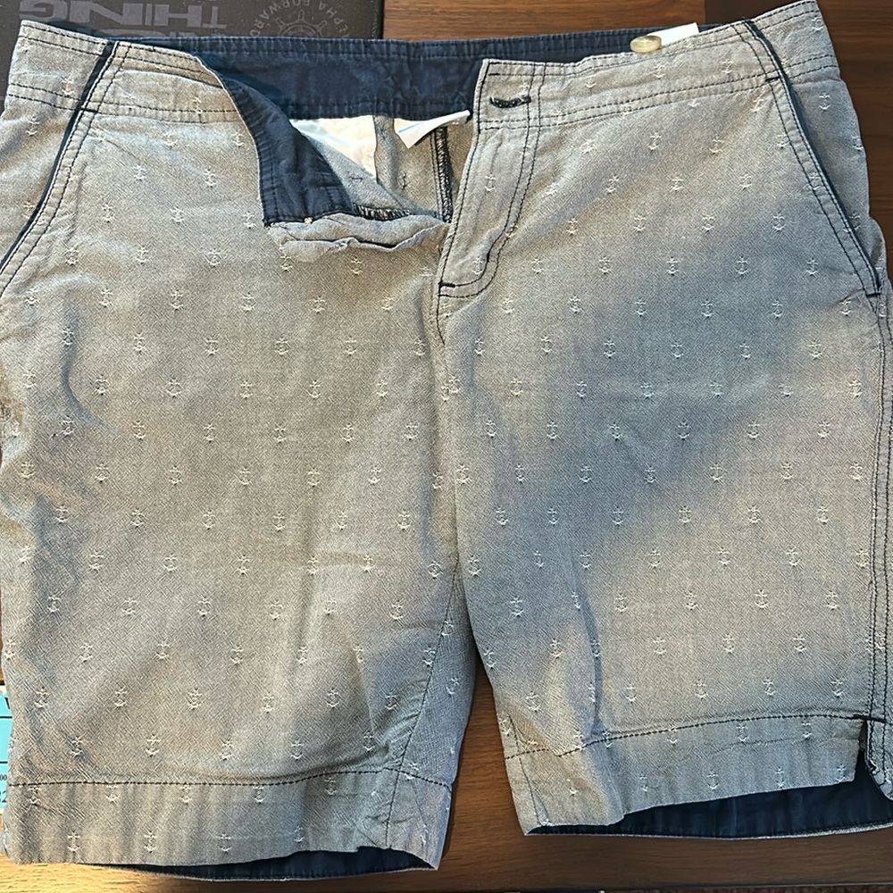 Columbia anchor casual shorts Size 12